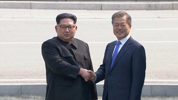 Şimali və Cənubi Koreya liderləri hərbi saziş imzaladı