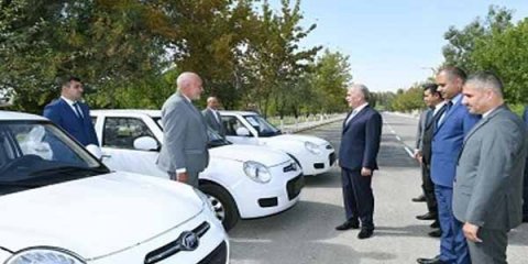 Vasif Talıbov axundlara “NAZ Lifan 330” avtomobilləri bağışladı