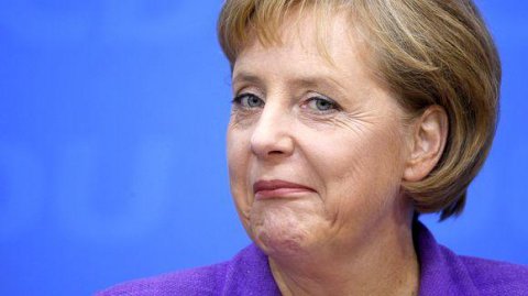 100 deputat Merkelə müraciət etdi: Rusiyadan imtina et