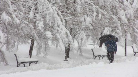 Hava KƏSKİN SOYUYACAQ, güclü yağış, qar olacaq - XƏBƏRDARLIQ