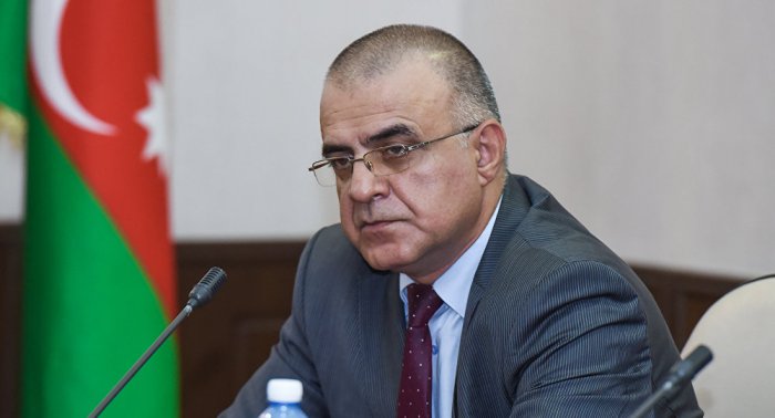Əflatun Amaşovu hədəfə alanlara sərt cavablar