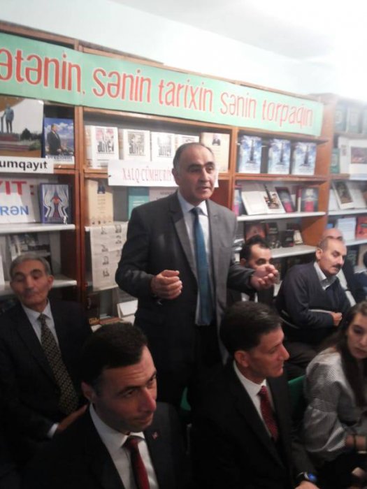 Sair-publisist Xaqani Abbasəli Öztürklə görüş keçirilib