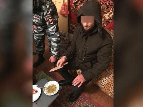 Rusiyada azərbaycanlı dostunu öldürdü - Sevdiyi qıza görə