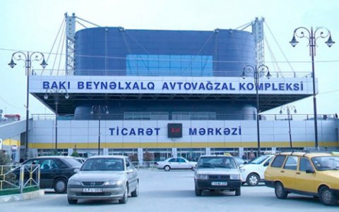 Bakı Avtovağzalında avtomobillərin girişi üçün yeni qiymətlər - 2 saatı...