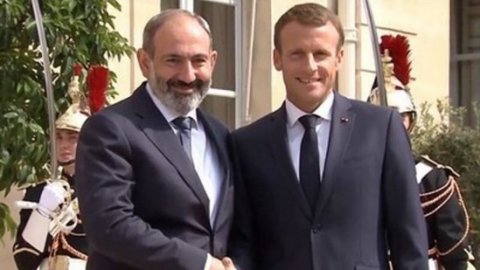 Makron Ermənistana səfər edəcək Makron Ermənistana səfər edəcək