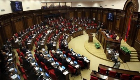 Ermənistan parlamenti Qarabağı müzakirə edəcək