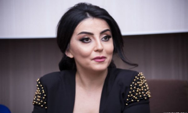 Afət ona 240 min dollarlıq avtomobil hədiyyə edənin kimliyini açıqladı