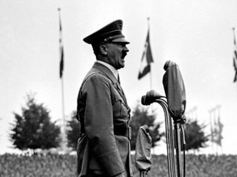 Hitlerin ölümqabağı məktubu satışa çıxarıldı