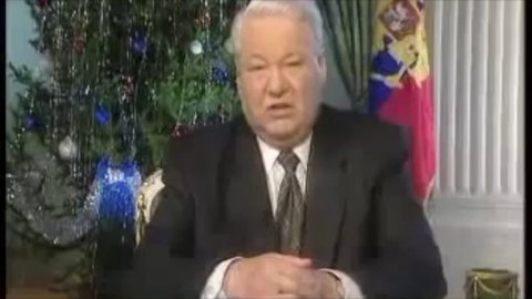 Yeltsinin istefa verdiyi gün baş verənlər: Putinin tərəddüdü, arvadının sevinci və…