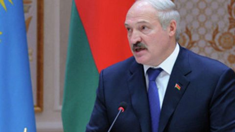 Lukaşenko azərbaycanlı biznesmeni mükafatlandırdı