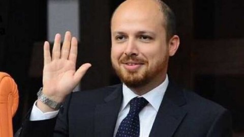 Ərdoğanın oğlu Bakıya gəlib Ərdoğanın oğlu Bakıya gəlib