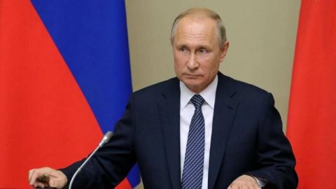 Putin iranlı generalın öldürülməsinə münasibət bildirdi