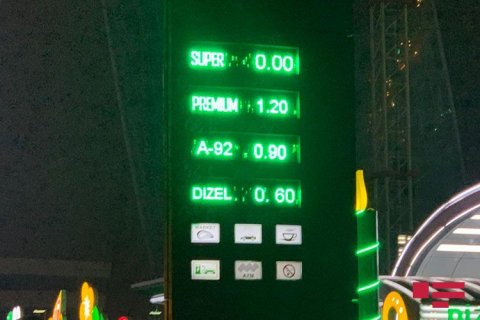 Azərbaycanda benzin ucuzlaşdı - VİDEO
