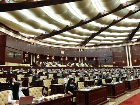Parlamentdə "Ali təhsil haqqında" qanun layihəsi hazırlanır
