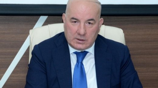 Elman Rüstəmov: Azərbaycanla müharibə Ermənistan iqtisadiyyatını çökdürər 