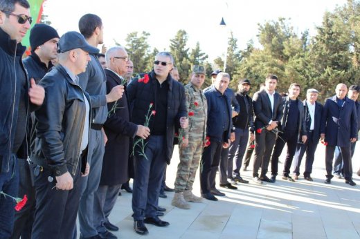 “Azman holdinq”in Bayraq Günü sevinci- Şəkillər