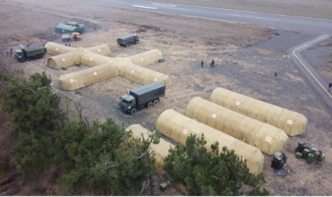 Ruslar Xocalı aeroportunda böyük çadırlar qurdu