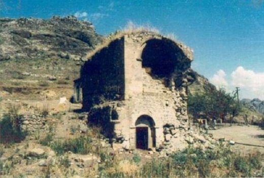 Elnur Allahverdiyev:"Laçın dağlarında qədim mədəniyyət abidələri ilə təbiət bir-birini tamamlayır"