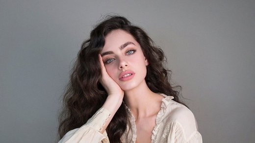 İsrail modeli dünyanın ən gözəl üzlü qadını seçildi - VİDEO