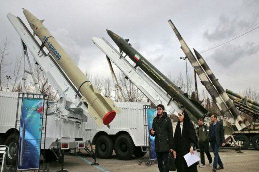 İran orbitə raket-daşıyıcı buraxdı: ilk dəfə qatı yanacaqdan istifadə edilib