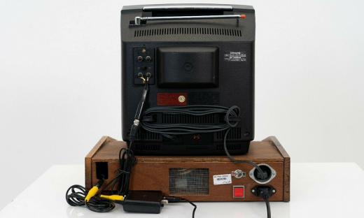 1976-cı il istehsalı "Apple 1" kompüteri hərraca çıxarıldı