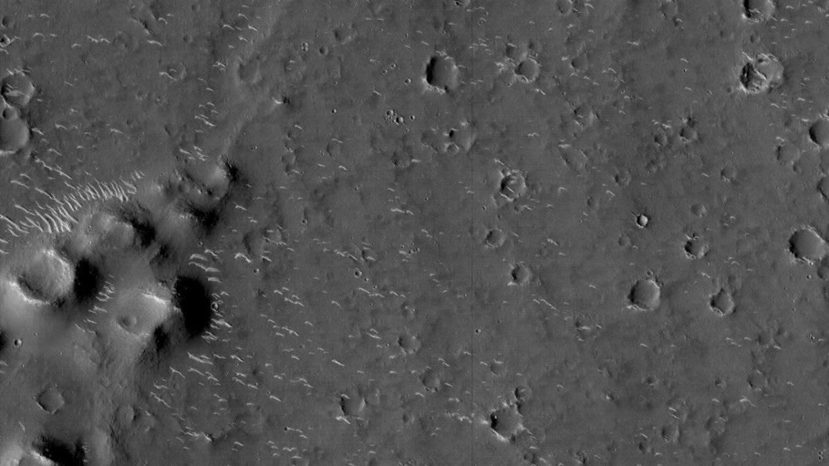 Marsdan yeni fotolar yayımlandı - ŞƏKİL