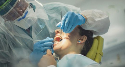 Diş əti iltihabı koronavirusdan ölüm riskini 9 dəfə artırır