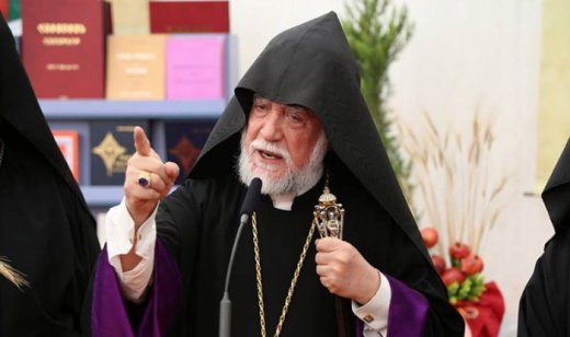 Erməni katolikos təxribata əl atdı: “Müharibə hələ bitməyib”