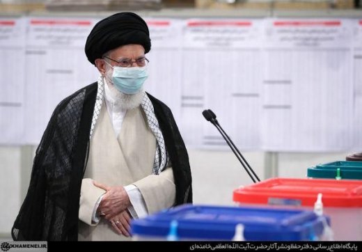 İranın ali lideri prezident seçkilərində səs verdi