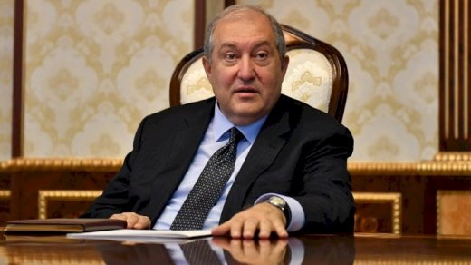 Ermənistan prezidenti yoxa çıxıb: “Ölkədən qaçmaq üçün fürsət axtarır”