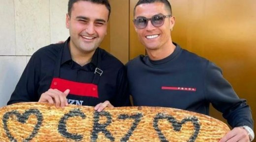 Ronaldu restoran biznesi qurur: məşhur türk aşpaza təklif göndərdi - ŞƏKİL Ronaldu restoran biznesi qurur: məşhur türk aşpaza təklif göndərdi - ŞƏKİL