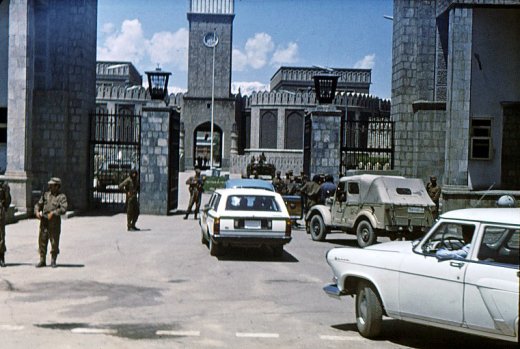 42 ilin gizlinləri: Brejnev Əfqanıstan prezidentini niyə öldürtdü? - ŞOK SƏBƏB 42 ilin gizlinləri: Brejnev Əfqanıstan prezidentini niyə öldürtdü? - ŞOK SƏBƏB