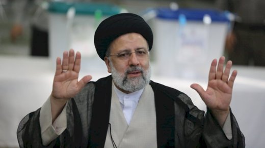 İran prezidenti Ermənistanın təhlükəsizliyinin möhkəmləndirilməsinə çağırdı