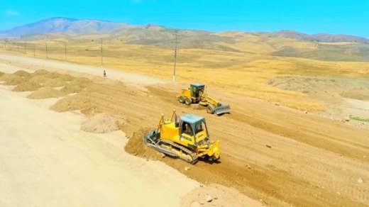 Şükürbəyli-Cəbrayıl-Hadrut avtomobil yolunun tikintisi sürətlə davam etdirilir – ŞƏKİL