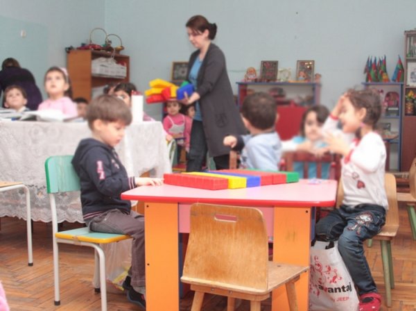 Hesablama Palatası uşaq bağçalarının ərzaq təminatı xərclərini araşdırıb