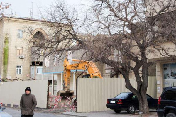 Bakının bu küçəsindəki bütün binalar söküləcək 